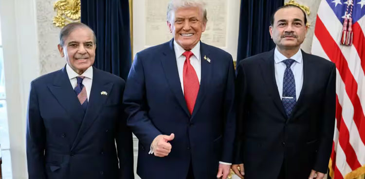Donald Trump again appreciates Pakistan’s top leadership