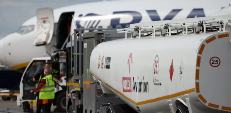 European airlines downplay fears of summer jet fuel shortage