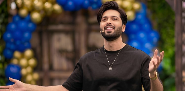 Fahad Mustafa: some folks run businesses by criticizing actors