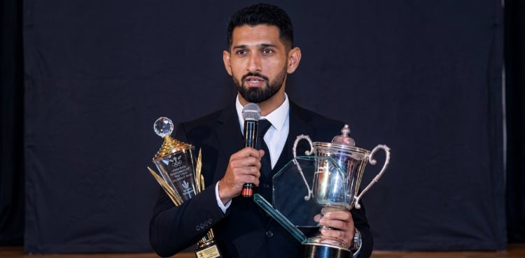 Sikandar Raza wins two major sports awards in Zimbabwe