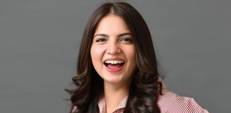 Dananeer Mobeen refuses to chase love like madwoman