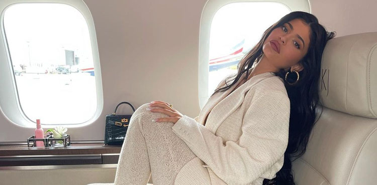 Kylie Jenner’s Lavish Lifestyle Sparks Backlash: A Look at the Criticism