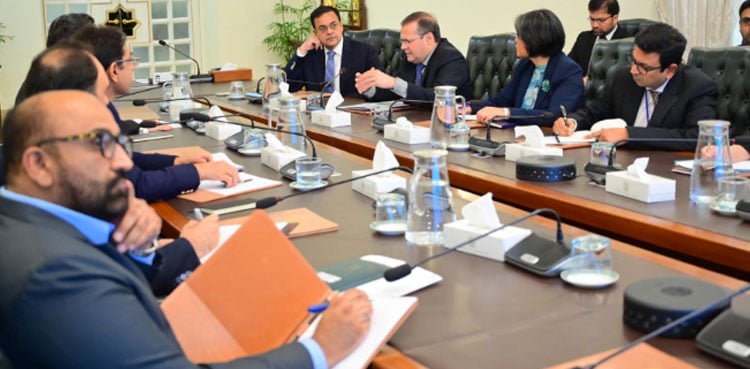Pakistan, ADB Agree to Timely Completion of ML-1 Documentation and Other Formalities
