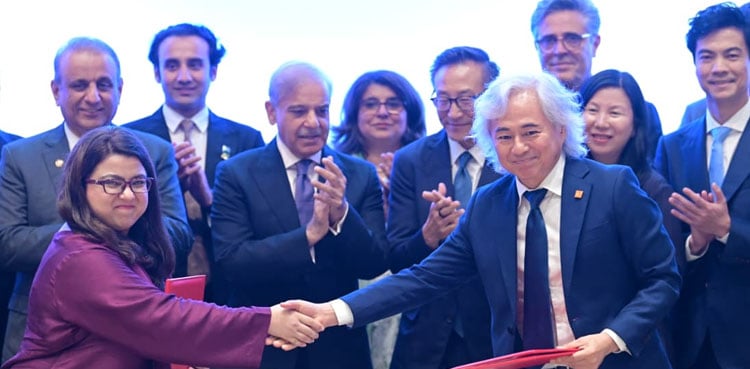Pakistan signs strategic MoUs With Alibaba to boost digital economy