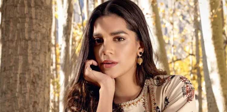 Sanam Saeed pens emotional farewell to ‘Kafeel’ crew