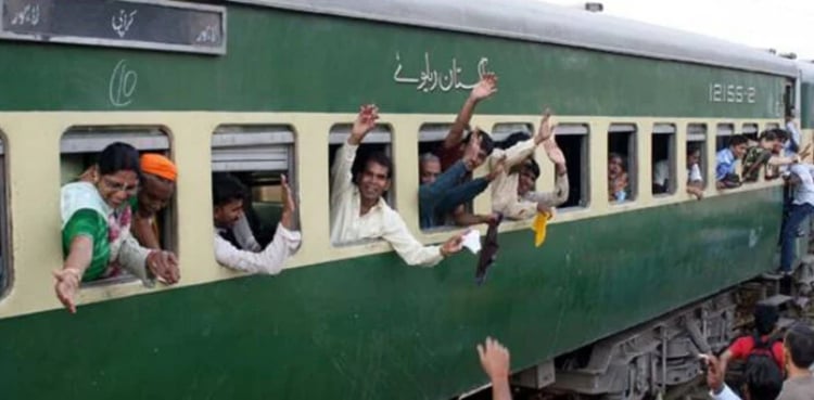 Eid 2026 train: Pakistan Railways Makes Important Announcement