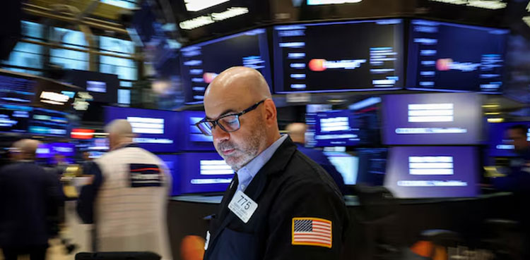 S&P 500 and Nasdaq hit records, boosted by AI and earnings optimism