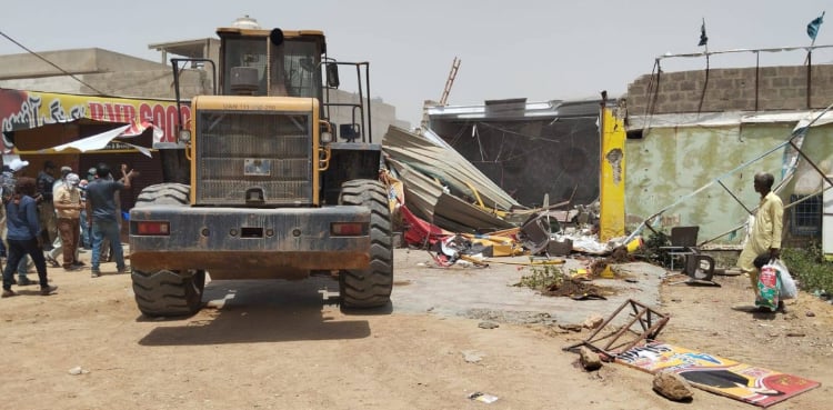 KDA recovers over 25 acres during anti-encroachment drive in Karachi