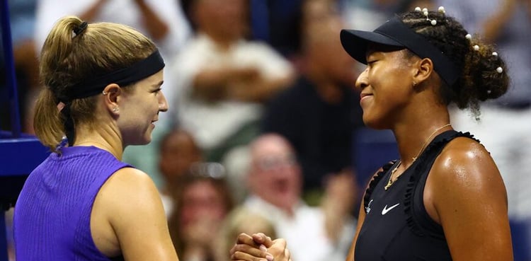 Muchova wins Wimbledon warm-up after Osaka walkover