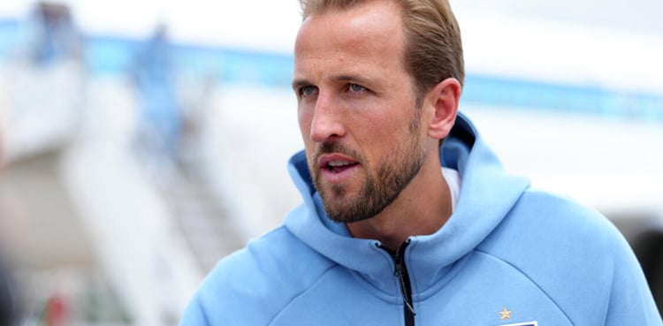 Kane hails England preparation as squad arrives at base camp