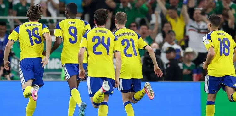 Sweden demolish Tunisia to seize control of World Cup group