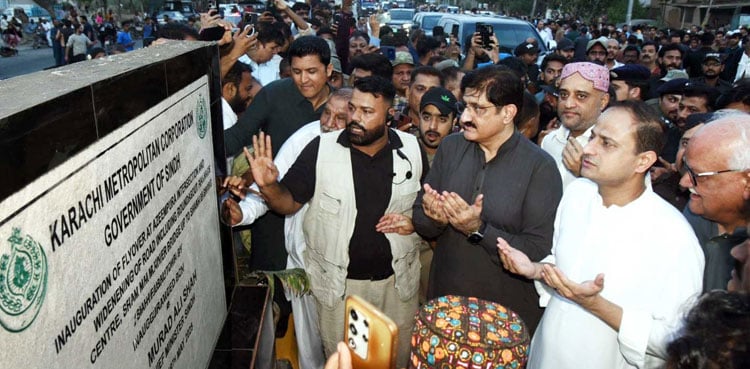 Sindh CM inaugurates Azeempura flyover in Karachi