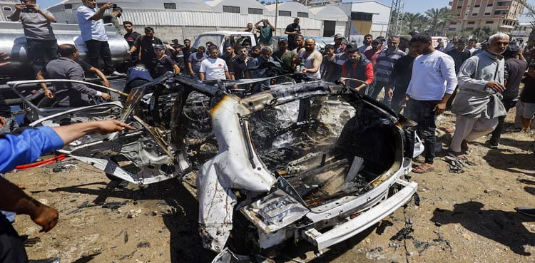 Israeli fire kills four people in Gaza, medics say