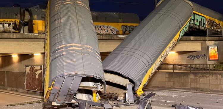 One dead after freight trains collide in Munich
