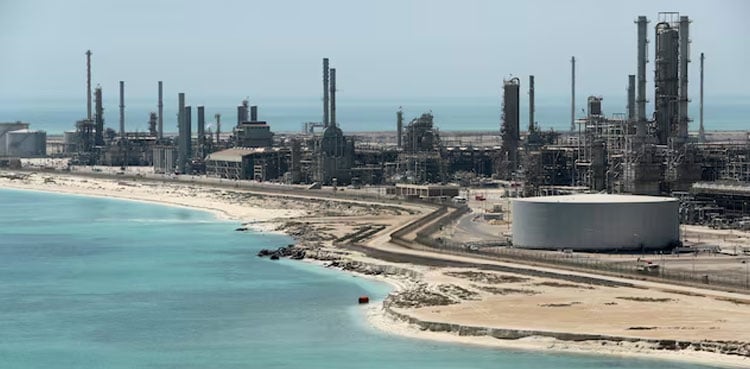 Saudi Aramco helicopter crash kills 14 nationals, state news agency says