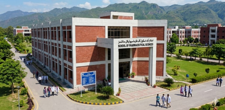 Islamabad to get new School of Pharmaceutical Sciences