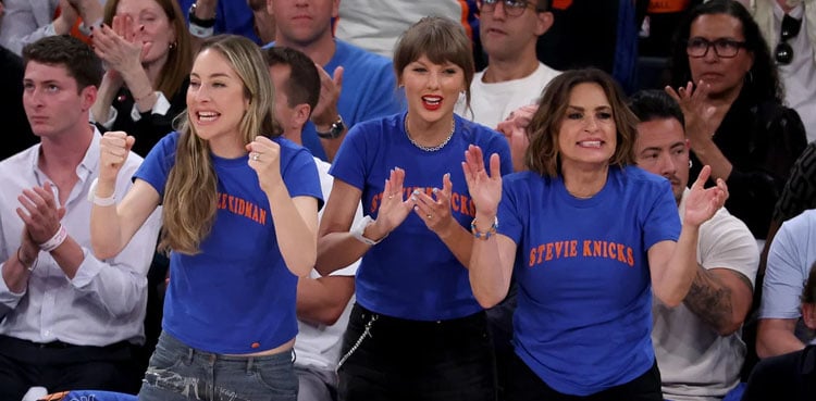 Taylor Swift reunites with Mariska Hargitay courtside at Knicks vs. Spurs NBA finals