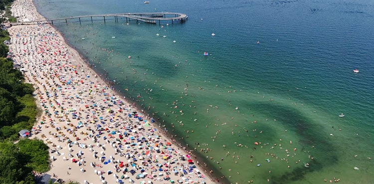 Temperature records shattered in Europe as deadly heatwave moves east