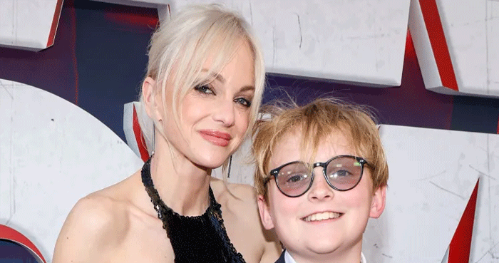 Anna Faris gets sweet support from son Jack Pratt at ‘Scary’ movie premiere