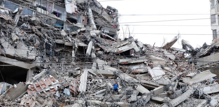 Venezuelans search for survivors after quakes kill at least 235, injure 4,300