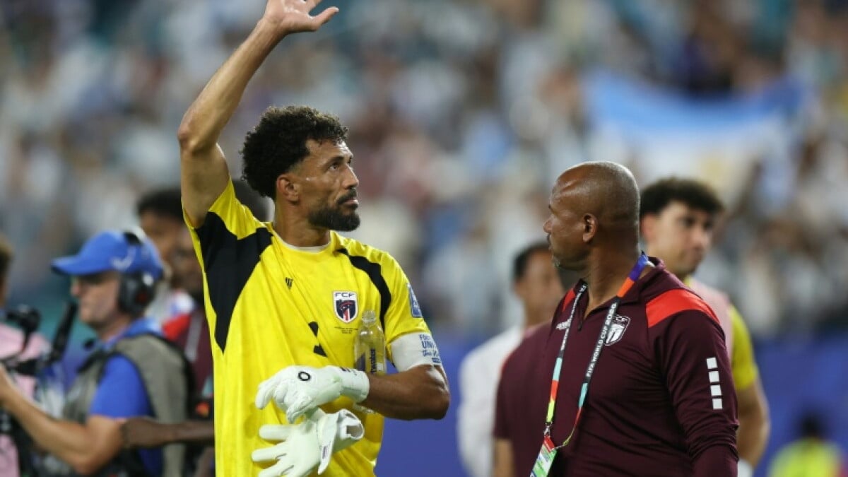 After stellar World Cup, Cape Verde goalkeeper heading to Chile