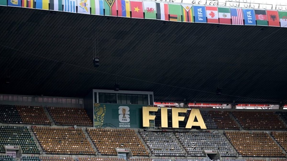 FIFA issues deadline to members over plan to sell $4 bn stake