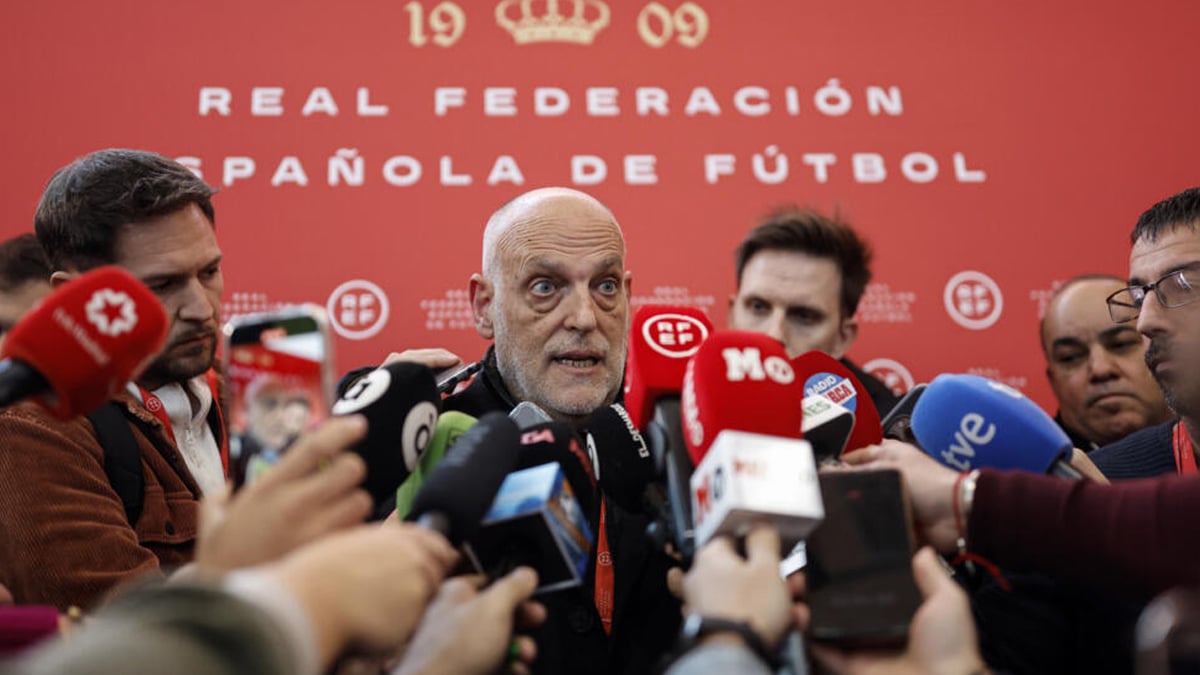 Principal reaction to FIFA’s private investor plan