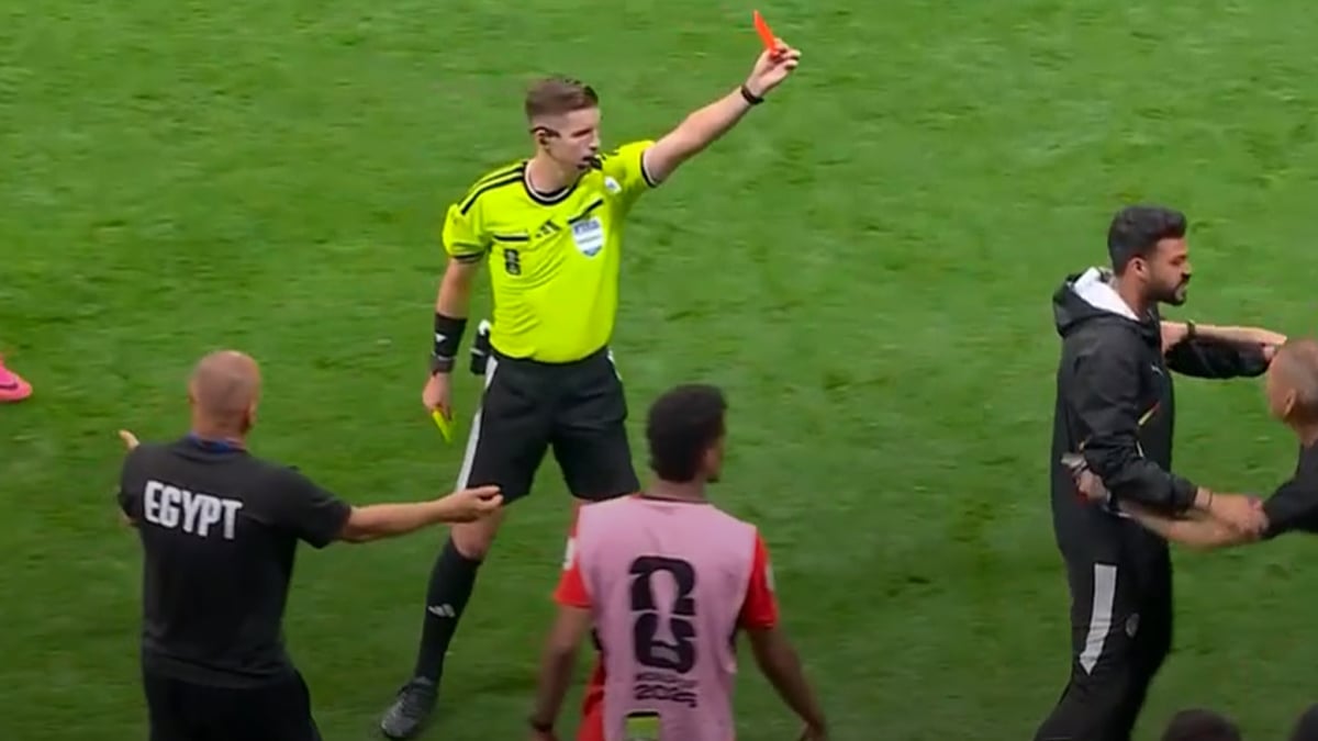 Egypt allege refereeing bias after controversial World Cup defeat to Argentina