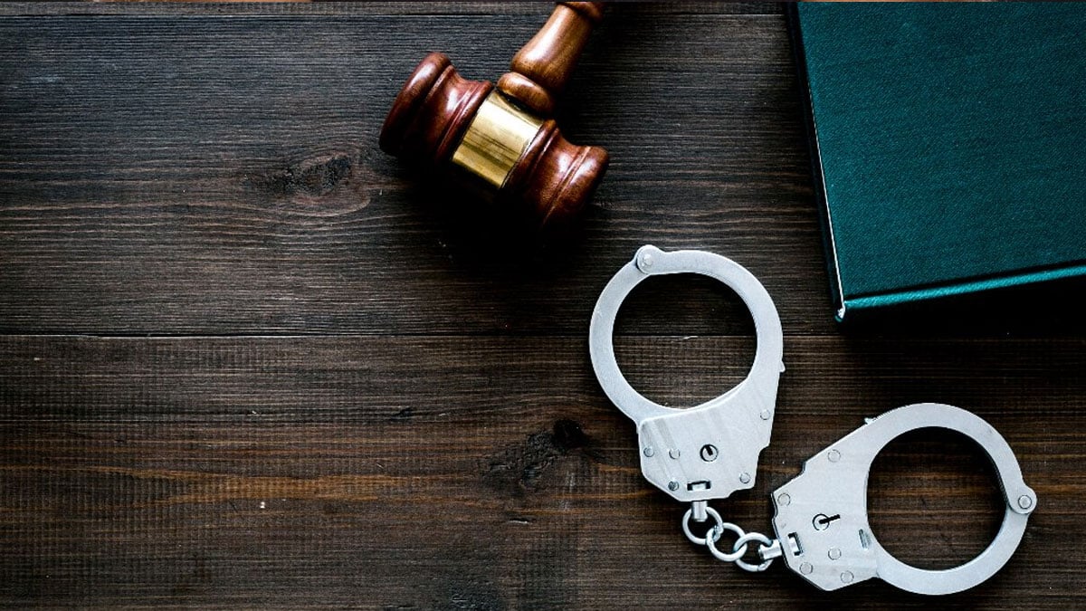 Five kidnappers arrested, two recovered after abduction outside Islamabad airport