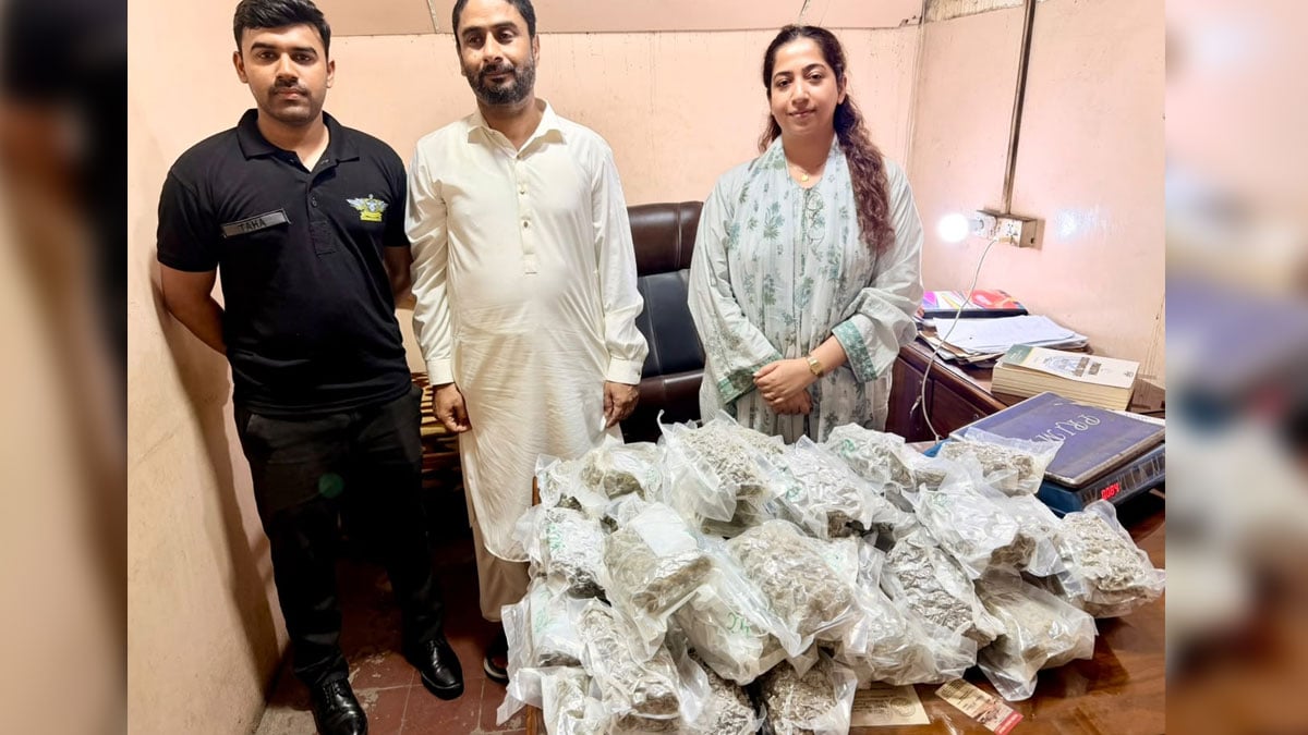 Pakistan Customs foil 12kg marijuana smuggling bid at Karachi Airport