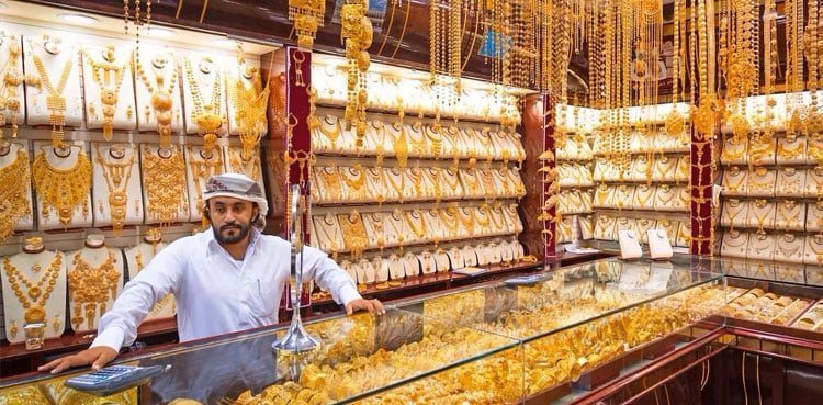Dubai gold prices fall to one-month low