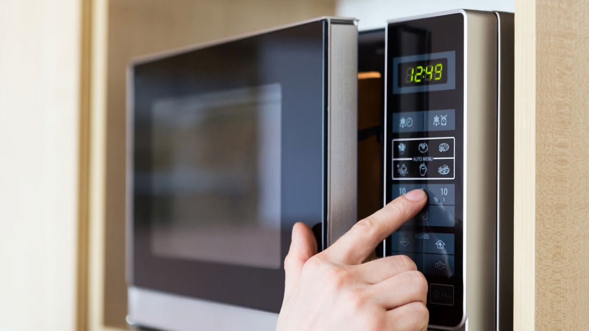 Dubai Police warn of burn risks from viral microwave slime trend