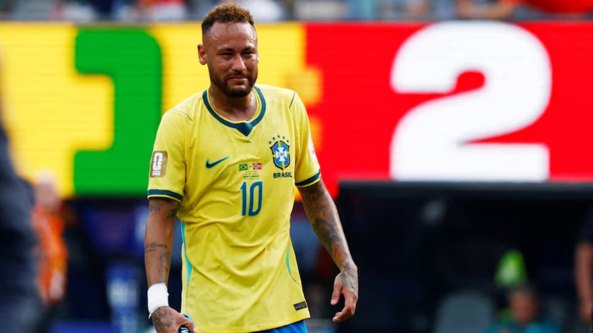 Neymar says his Brazil career is over