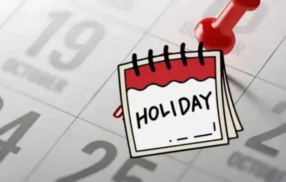 Three-week holiday announced for THESE employees