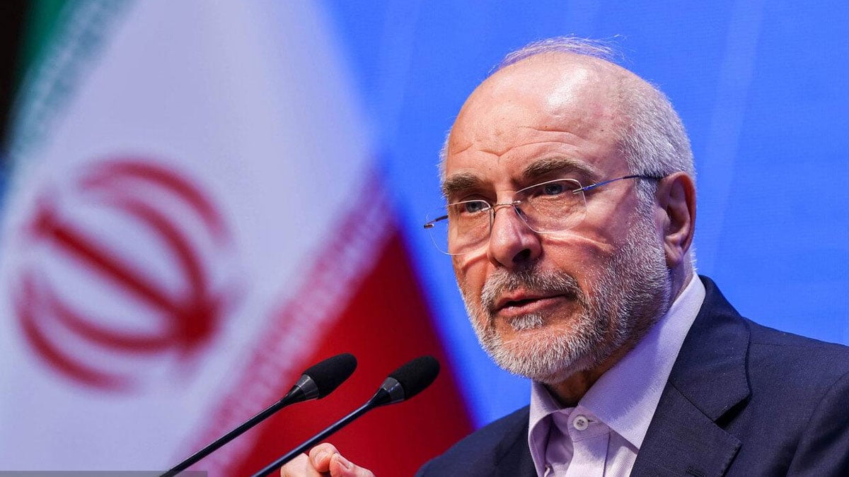 Iran chief negotiator calls to avenge Khamenei death with massive funeral turnout