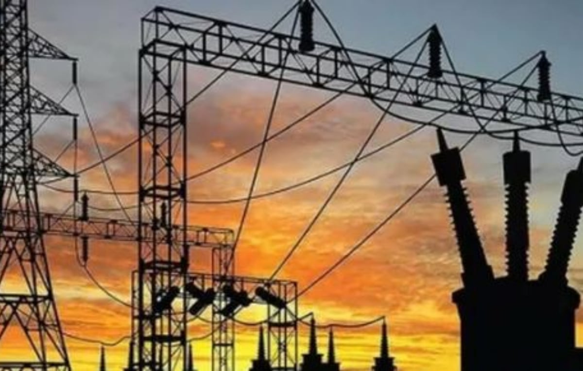 ‘Kuwait's power lines damaged by missile debris’