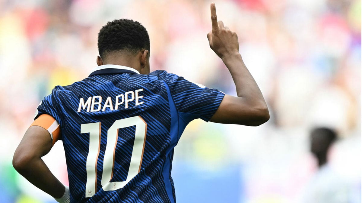 Mbappe retains World Cup Golden Boot crown