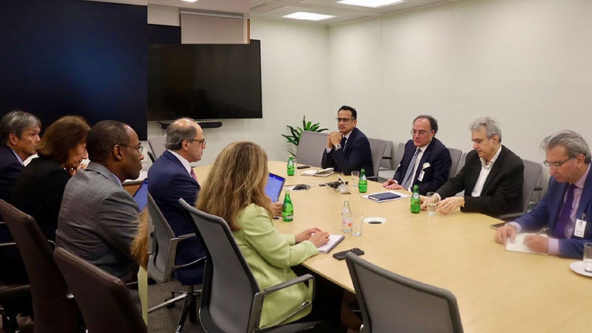 Muhammad Aurangzeb, IMF review reform progress and macroeconomic performance