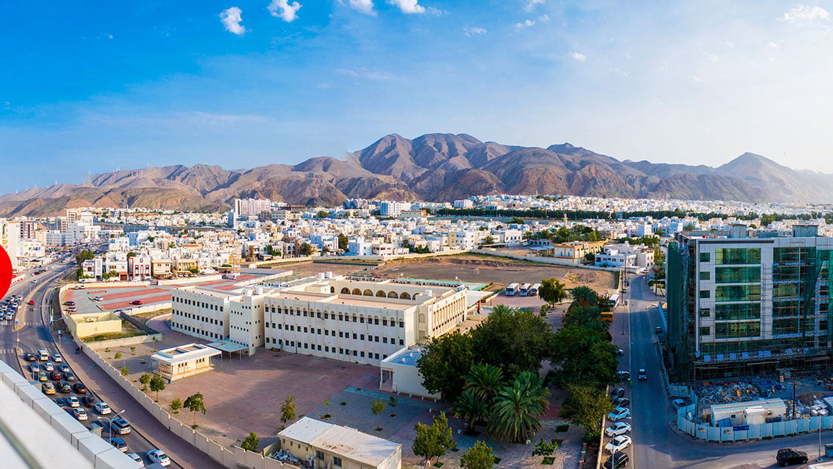 Overtime pay and rights under Oman’s labor law: What workers need to know