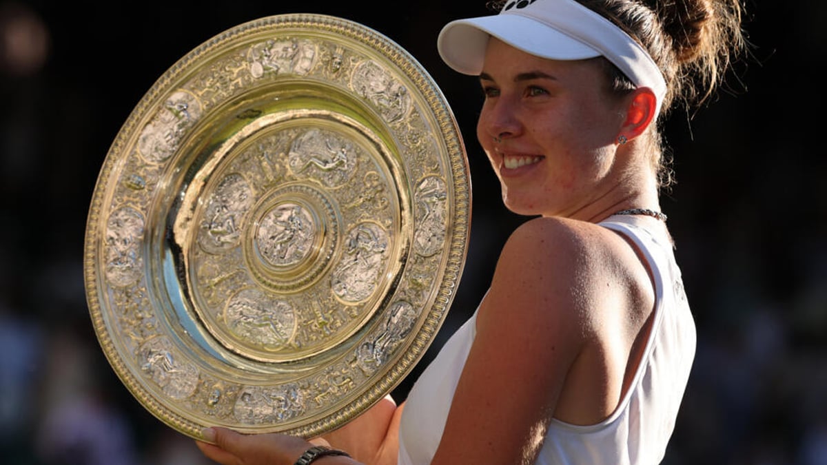 Noskova’s glimpse of Wimbledon trophy inspired title glory