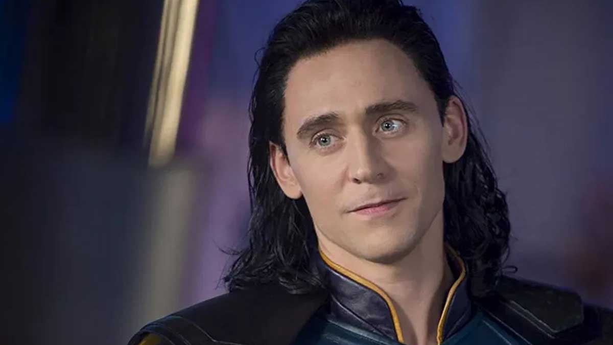  Tom Hiddleston compares himself to Loki in Disney+ podcast