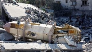 Israel strike destroys Al-Muttaqin mosque in Gaza