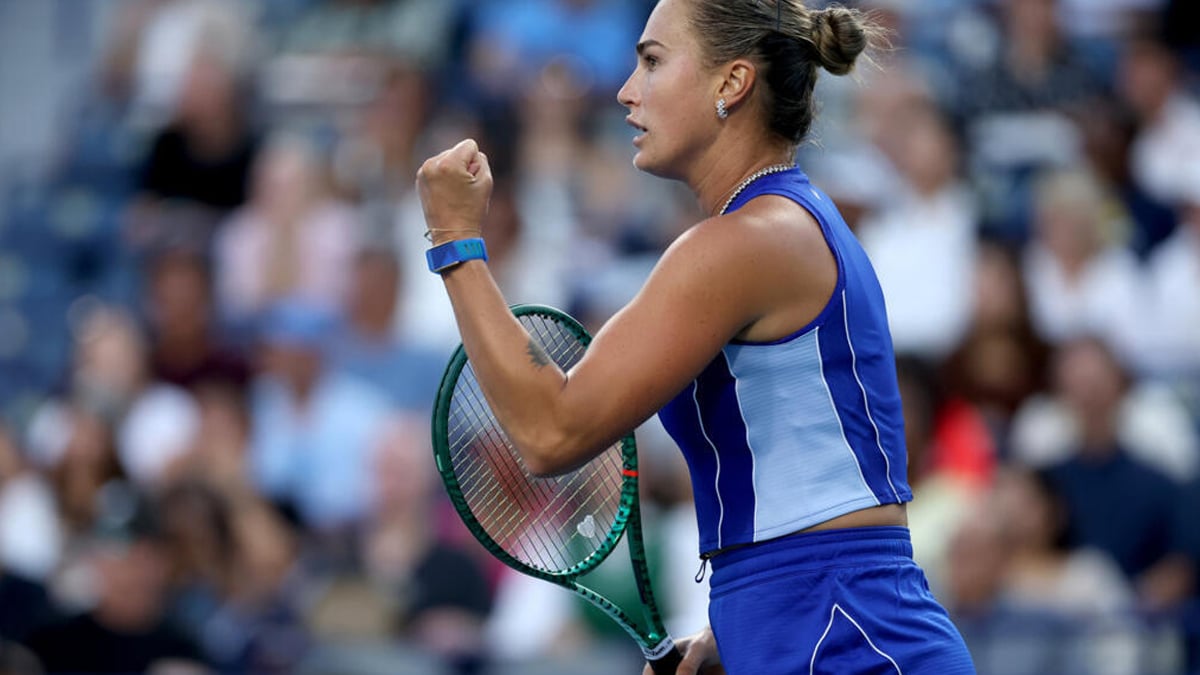 No.1 Sabalenka and Pegula advance at Toronto
