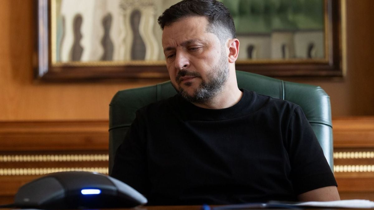 Volodymyr Zelensky rejects rival's call for vote, says would 'split' Ukraine