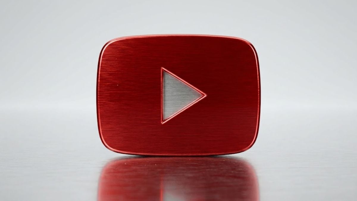 YouTube Offers Top Creators Millions to Keep Content Off Netflix