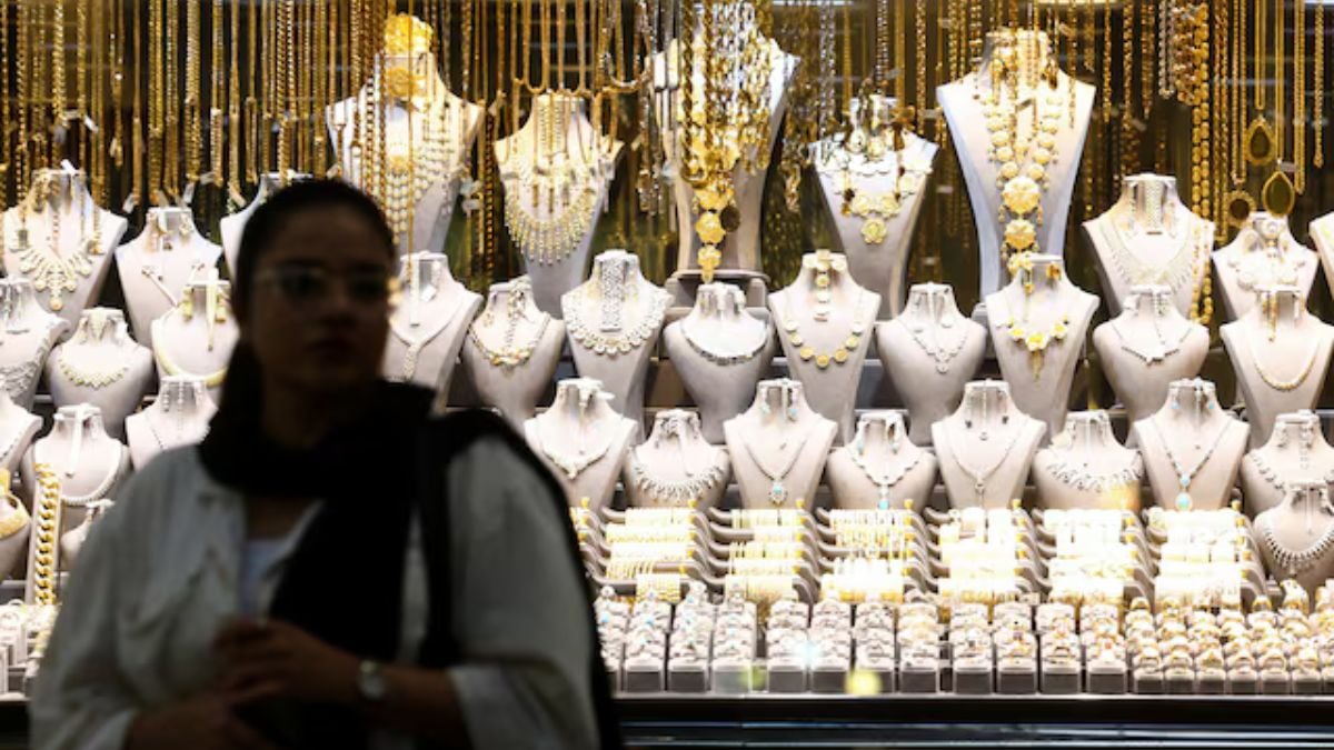 Gold shows early signs of reclaiming safe-haven appeal after Iran war selloff