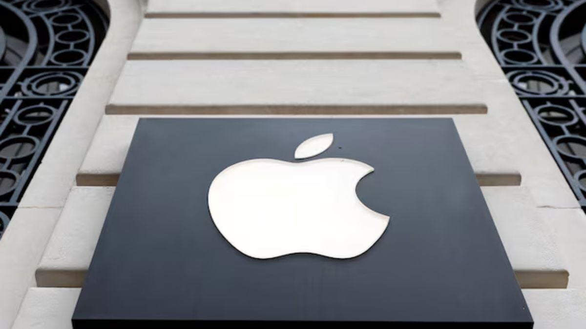 Apple changes fees for alternative app stores in EU