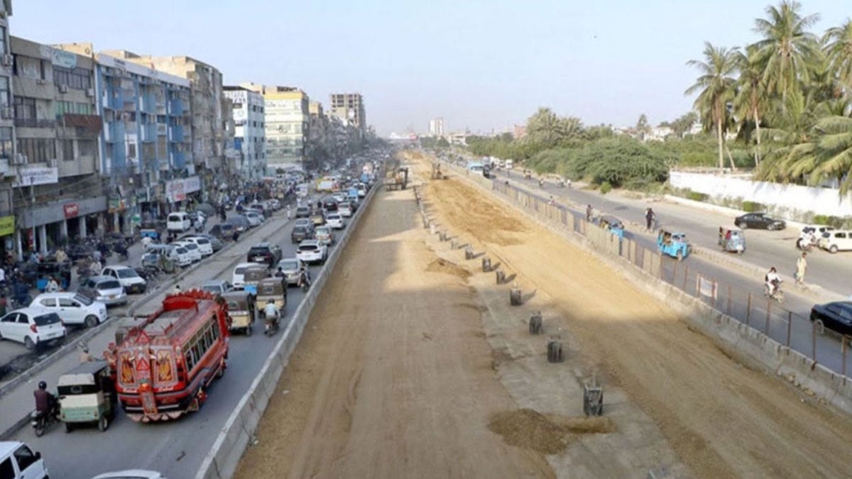 Son sues Sindh Govt, BRT contractors for Rs 172.120m after losing father in accident