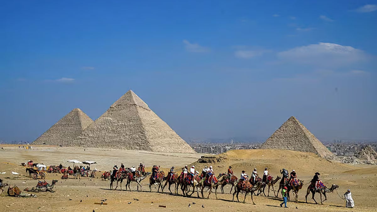 Egypt launches QR code tourist visa system