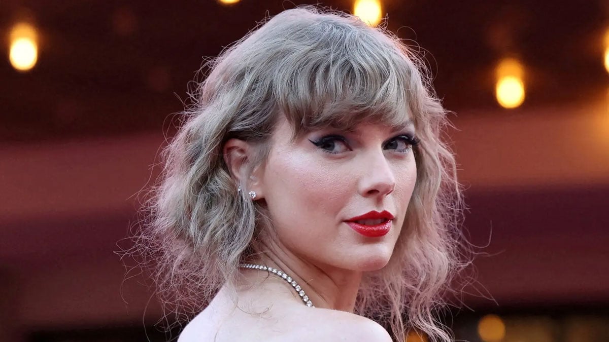 Taylor Swift earns historic Nashville Songwriters Hall of Fame honor at 36